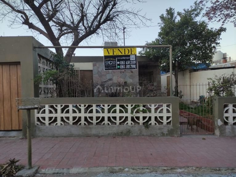 Chalet en Venta en Lujan de Cuyo, Mendoza