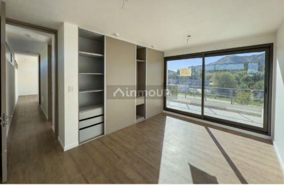 Casa en Venta en Juana Koslay, San Luis