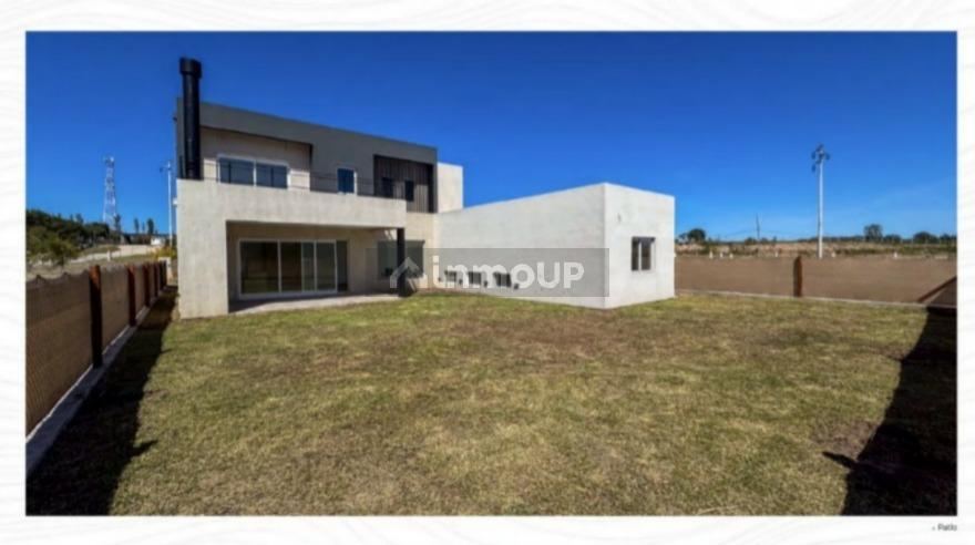 Casa en Venta en Juana Koslay, San Luis
