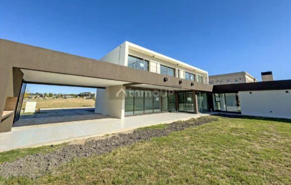 Casa en Venta en Juana Koslay, San Luis
