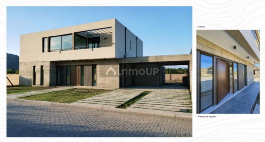 Casa en Venta en Juana Koslay, San Luis