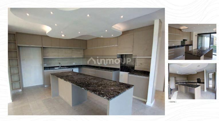 Casa en Venta en Juana Koslay, San Luis