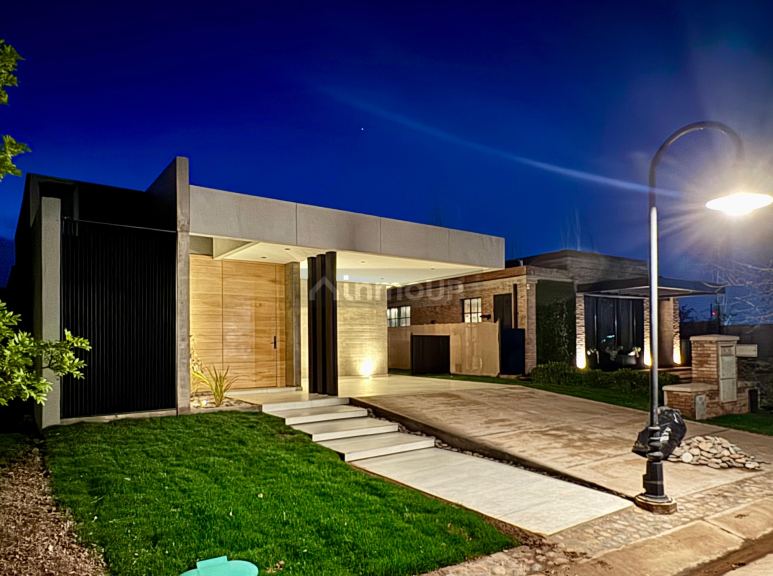 Casa en Venta en Lujan de Cuyo, Mendoza