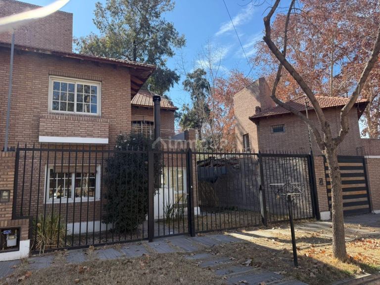 Casa en Venta en Lujan de Cuyo, Mendoza