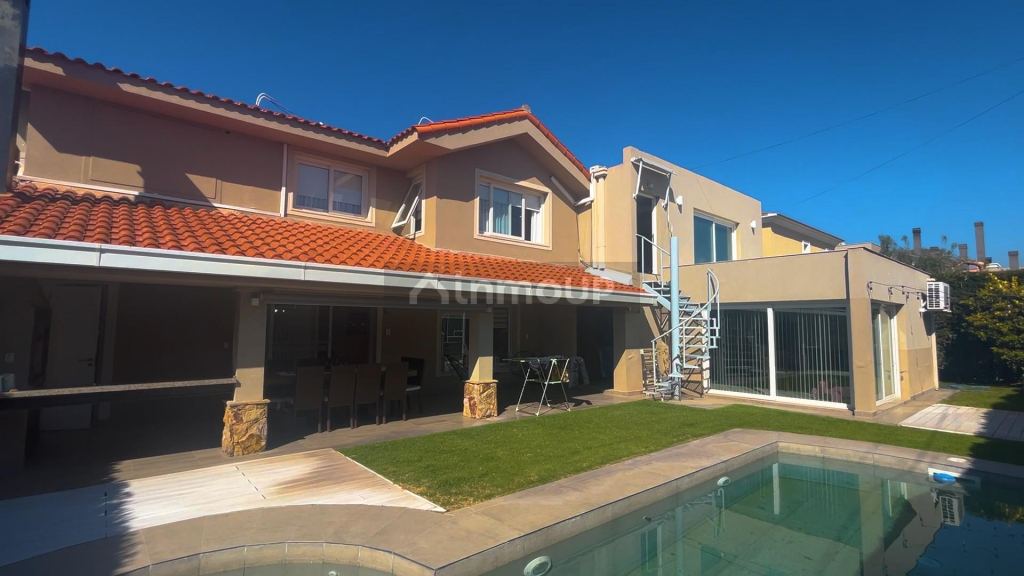 Casa en Venta en Capital, Mendoza