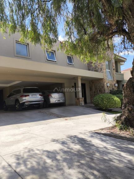 Casa en Venta en Capital, Mendoza