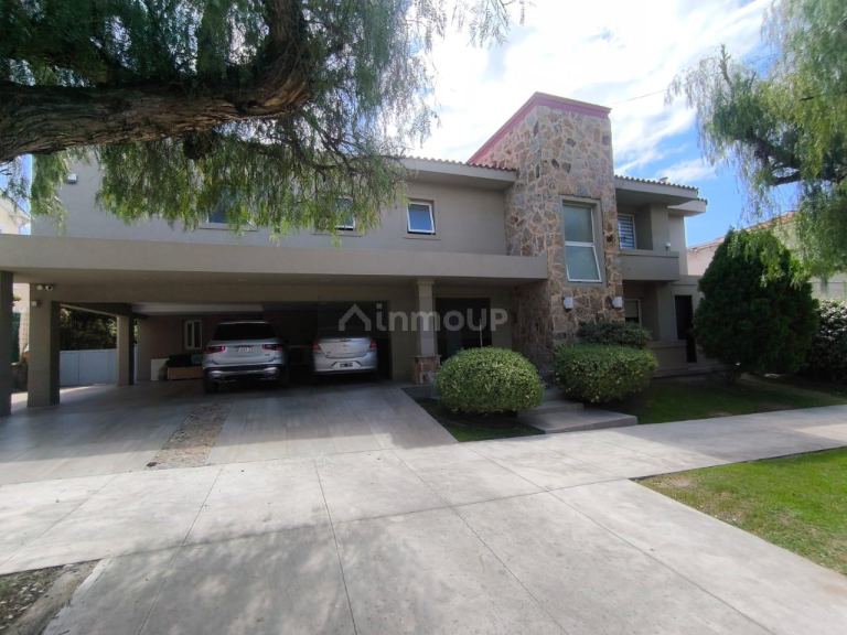 Casa en Venta en Capital, Mendoza