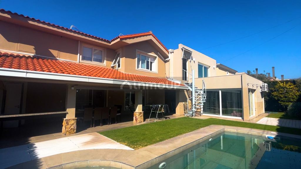 Casa en Venta en Capital, Mendoza