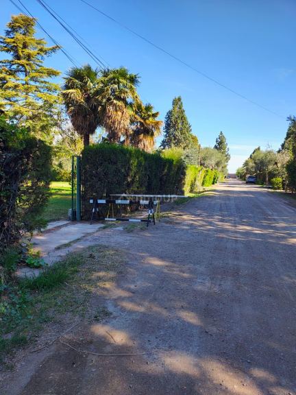Casa Quinta en Venta en Guaymallen, Mendoza