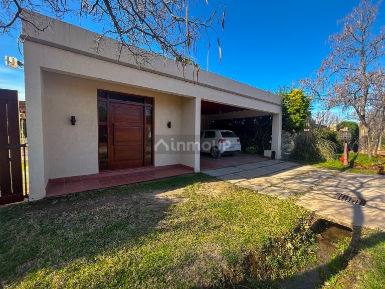 Chalet en Venta en Maipu, Mendoza