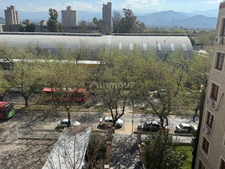 Departamento en Venta en Capital, Mendoza