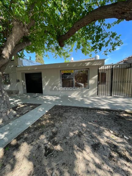 Chalet en Venta en Godoy Cruz, Mendoza