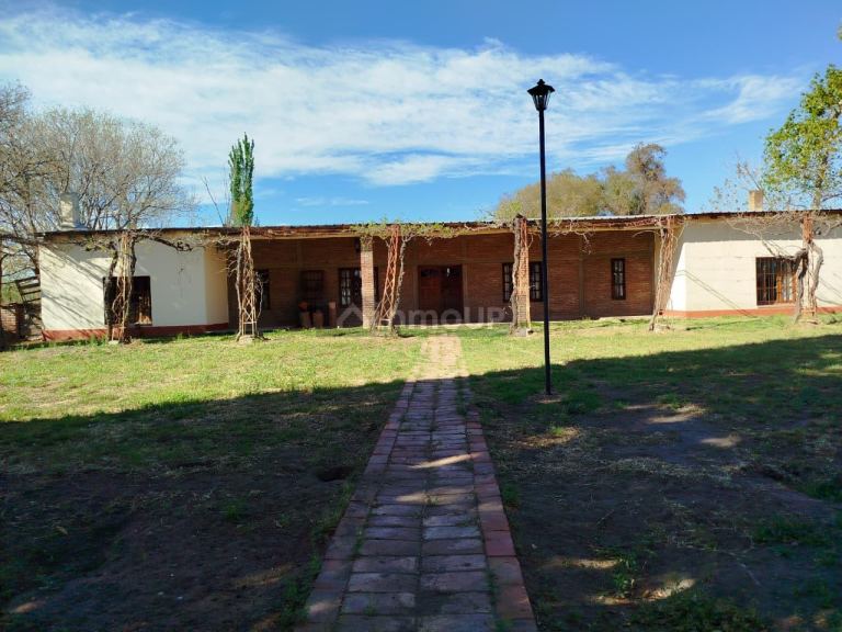 Chalet en Venta en San Rafael, Mendoza