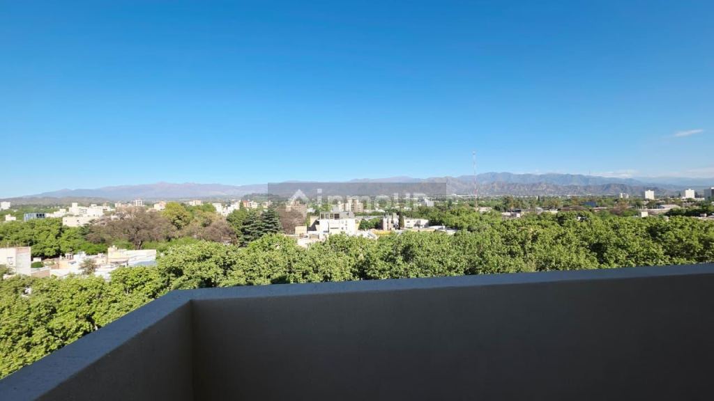 Departamento en Alquiler en Capital, Mendoza