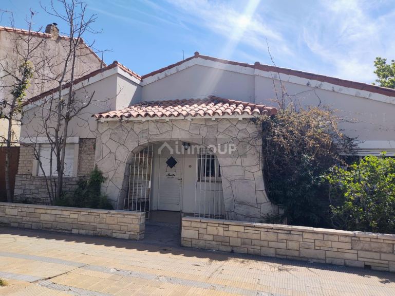 Chalet en Venta en San Rafael, Mendoza