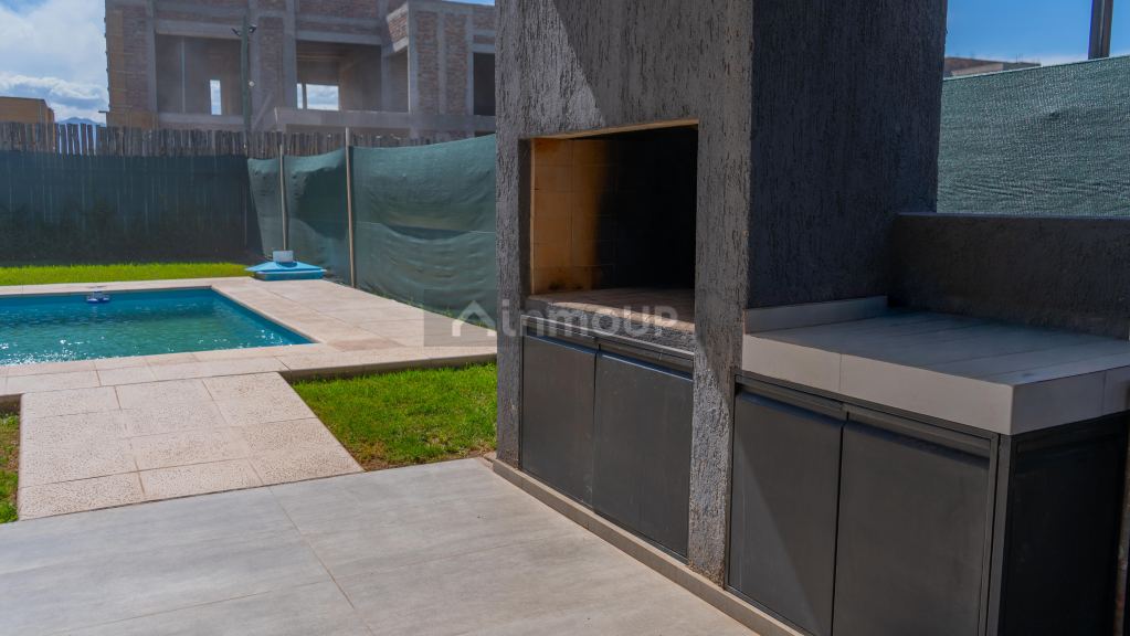 Casa en Venta en Maipu, Mendoza