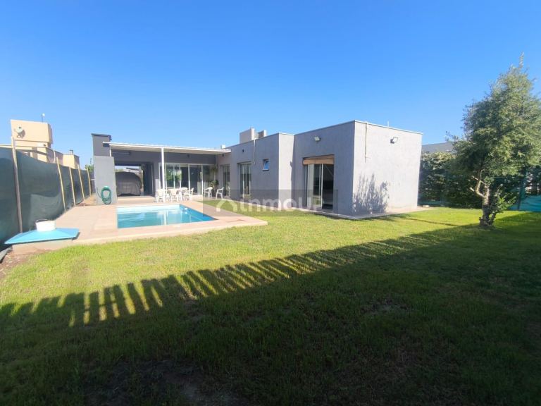 Casa en Venta en Maipu, Mendoza