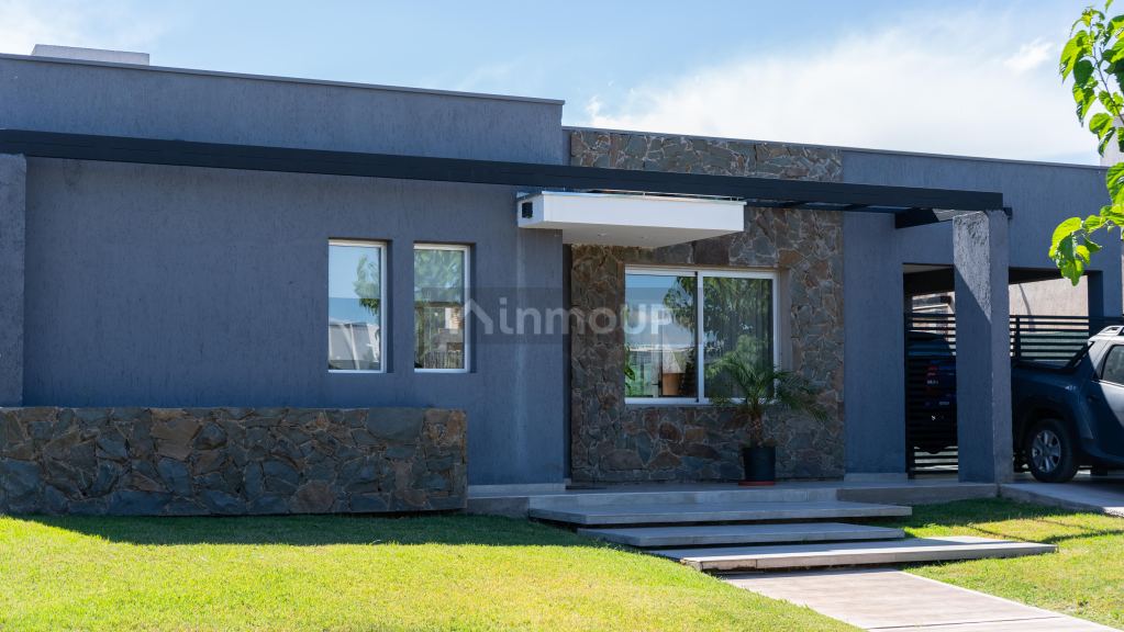 Casa en Venta en Maipu, Mendoza