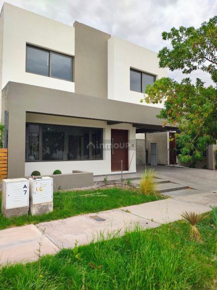 Casa en Venta en Guaymallen, Mendoza