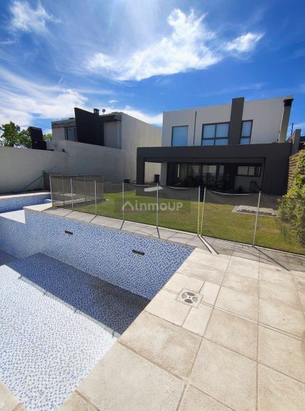 Casa en Venta en Guaymallen, Mendoza