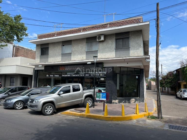 Local Comercial en Alquiler en Godoy Cruz, Mendoza