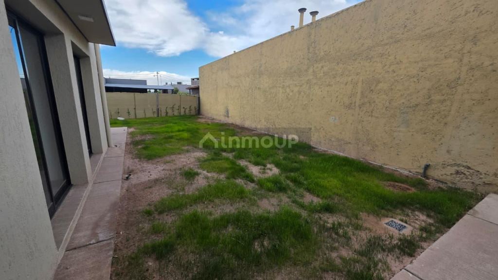 Casa en Alquiler en Lujan de Cuyo, Mendoza