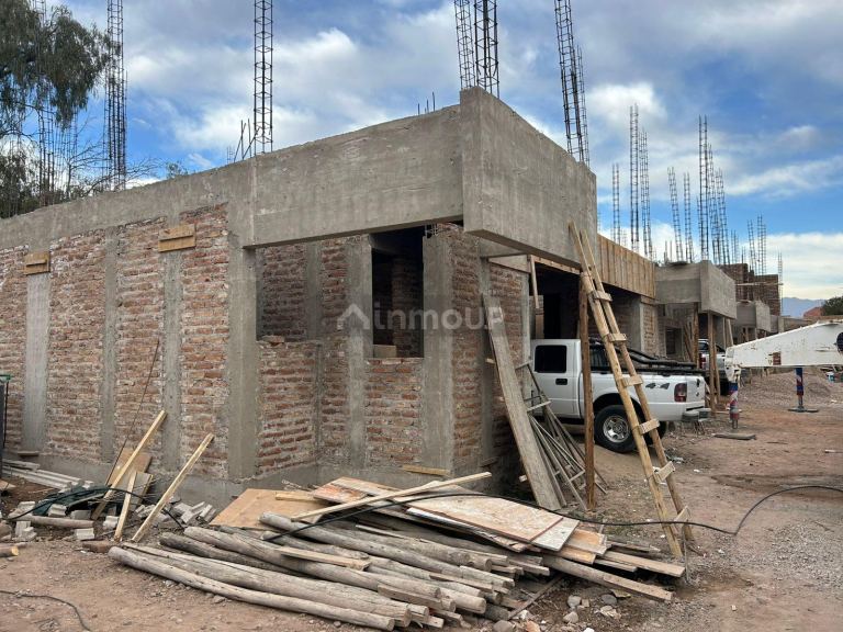 Duplex en Venta en Maipu, Mendoza