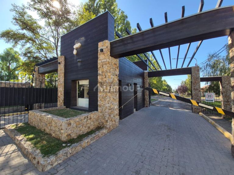 Terreno en Venta en Lujan de Cuyo, Mendoza