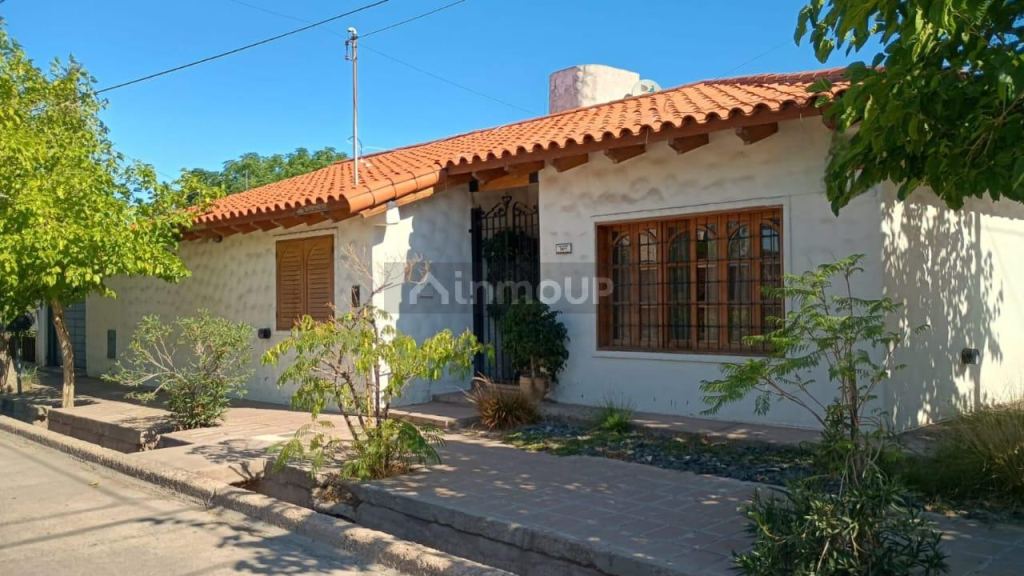 Casa en Venta en Guaymallen, Mendoza
