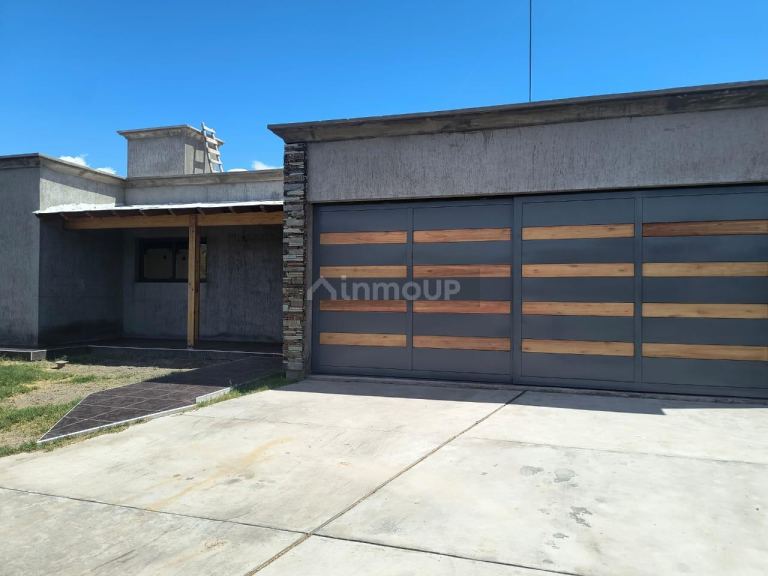 Casa en Venta en Guaymallen, Mendoza