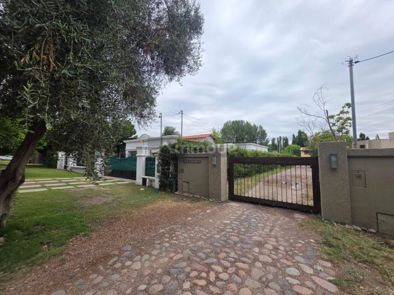 Casa en Venta en Lujan de Cuyo, Mendoza