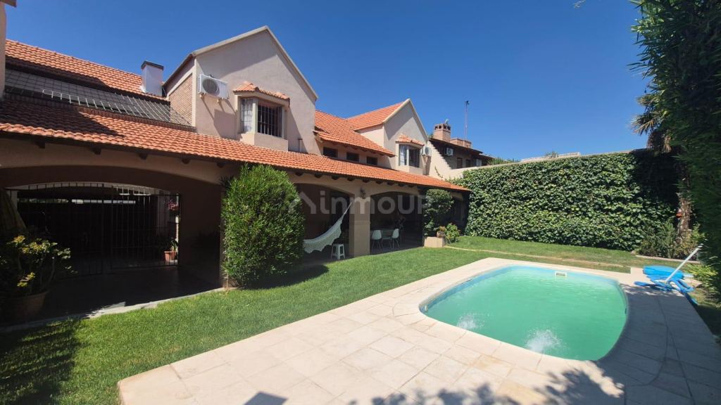 Casa en Venta en Capital, Mendoza