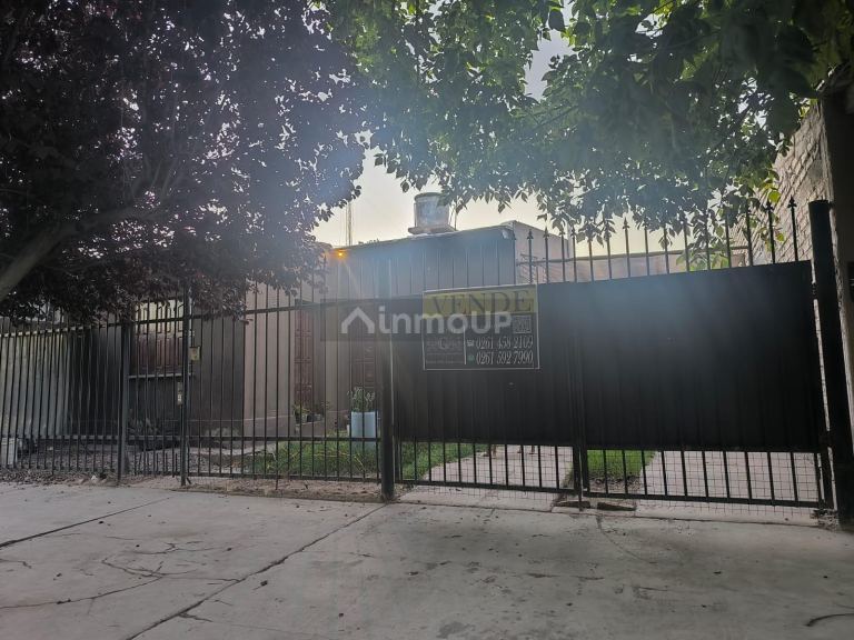 Casa en Venta en Maipu, Mendoza