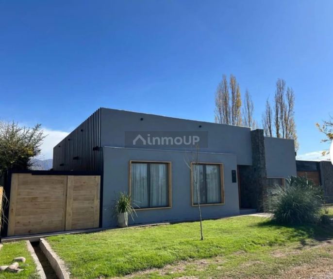 Casa en Venta en Lujan de Cuyo, Mendoza