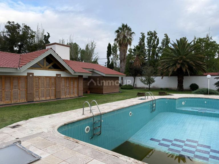 Casa en Venta en Lujan de Cuyo, Mendoza