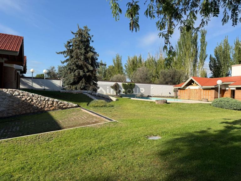 Chalet en Venta en Lujan de Cuyo, Mendoza