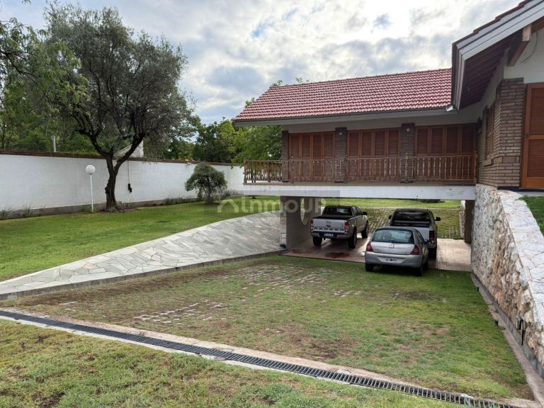 Chalet en Venta en Lujan de Cuyo, Mendoza