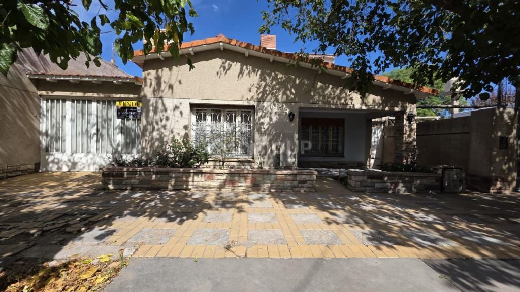 Chalet en Venta en San Rafael, Mendoza