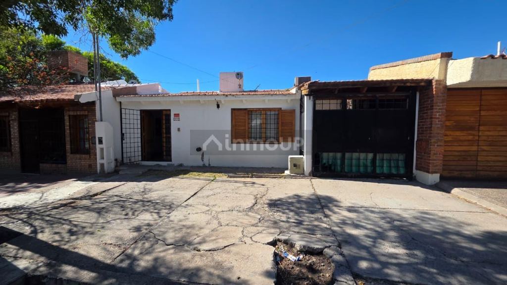 Chalet en Venta en Godoy Cruz, Mendoza