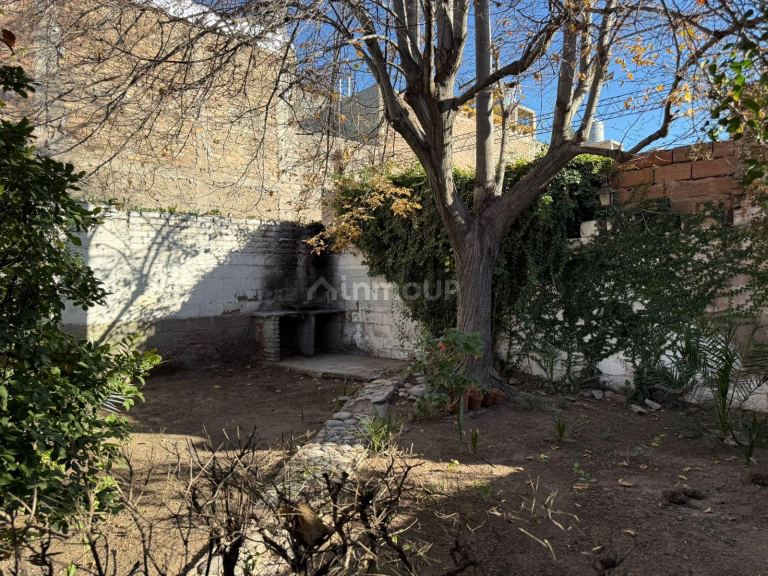 Chalet en Venta en Godoy Cruz, Mendoza