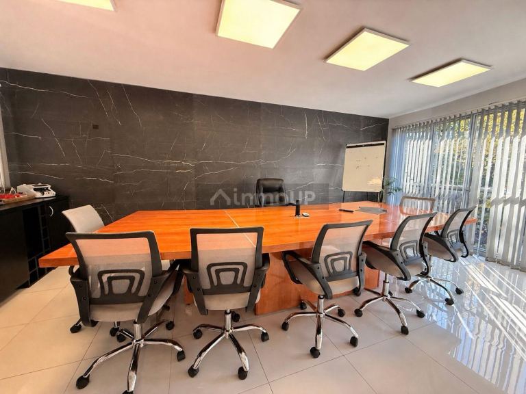 Oficina en Venta en Godoy Cruz, Mendoza