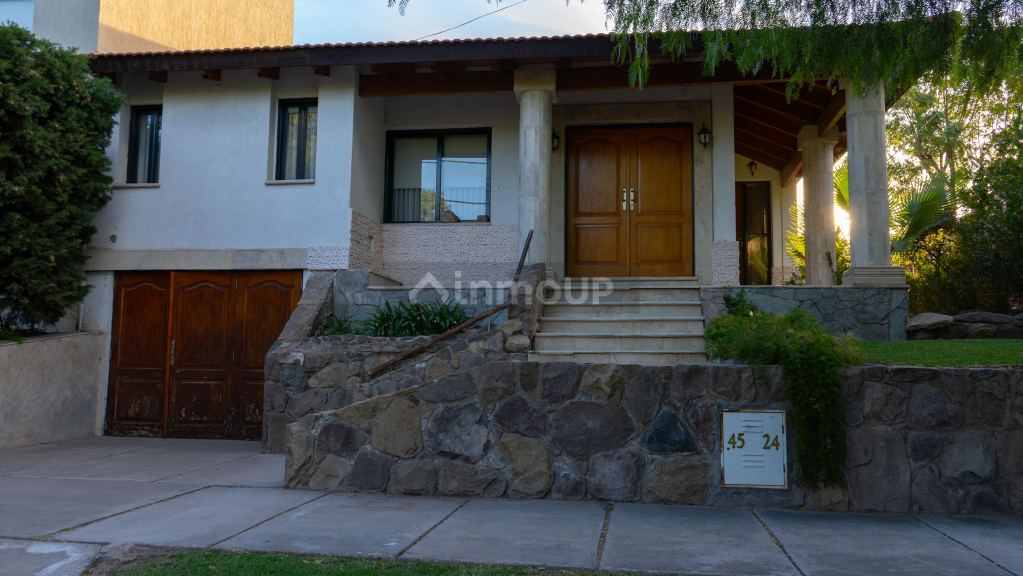 Casa en Venta en Capital, Mendoza