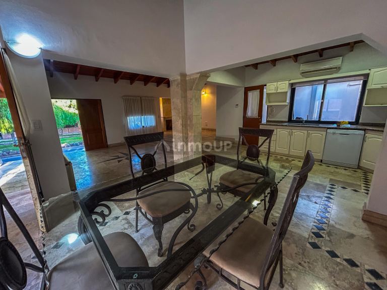 Casa en Venta en Capital, Mendoza