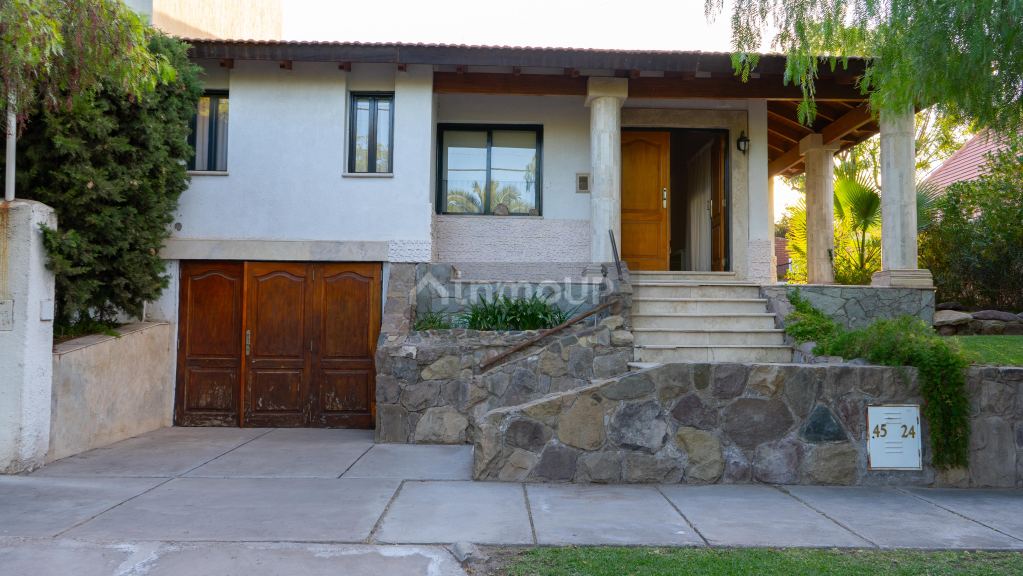 Casa en Venta en Capital, Mendoza