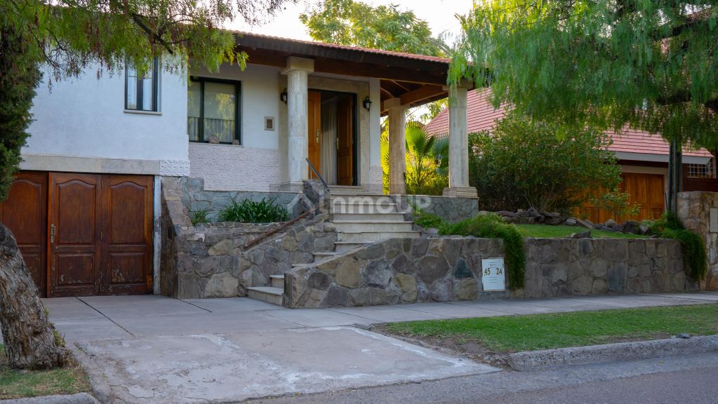 Casa en Venta en Capital, Mendoza