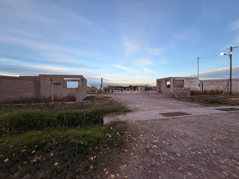 Lote en Venta en Maipu, Mendoza