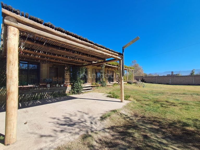 Casa en Venta en Guaymallen, Mendoza