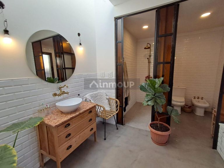 Casa en Venta en Guaymallen, Mendoza