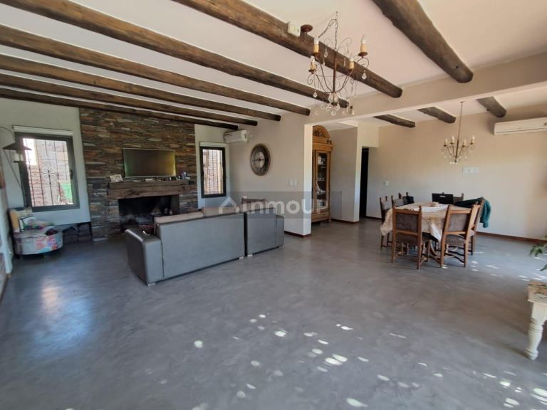 Casa en Venta en Guaymallen, Mendoza