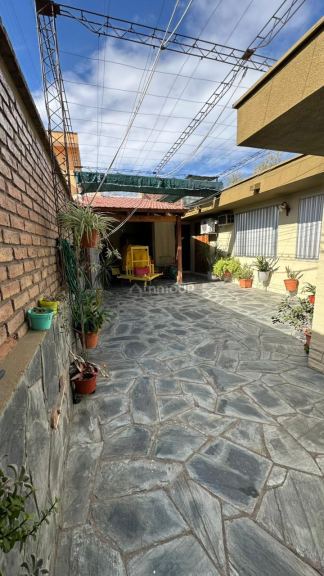 Casa en Venta en Capital, Mendoza